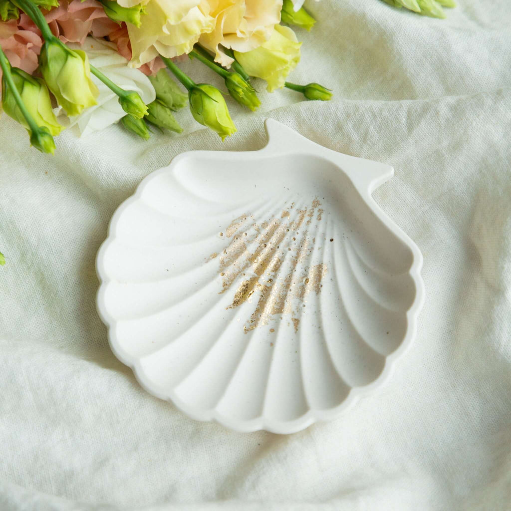 Jesmonīta sīklietu trauciņš gliemežvāks - LILELE STUDIO