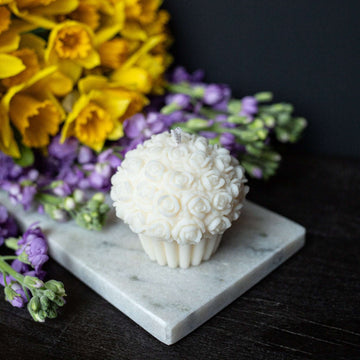 Rapeseed wax pillar candle ROSE BOUQUET - LILELE STUDIO