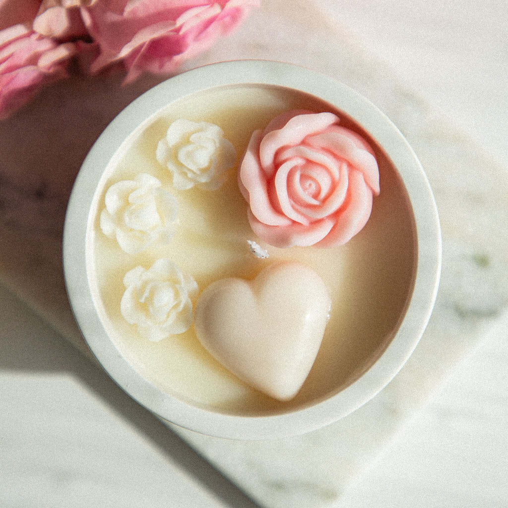 Romantic Soy Wax Candle in Gypsum Jar with Rose & Heart Embeds | Handmade & Scented - LILELE STUDIO